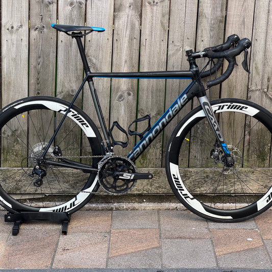 Cannondale Caad 12 Disc Road Bike 56cm 105