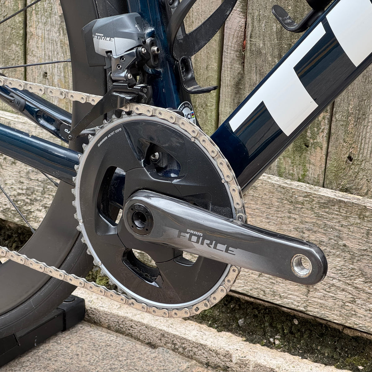 Trek Emonda Disc Full Carbon Road Bike 52cm SRAM Force AXS