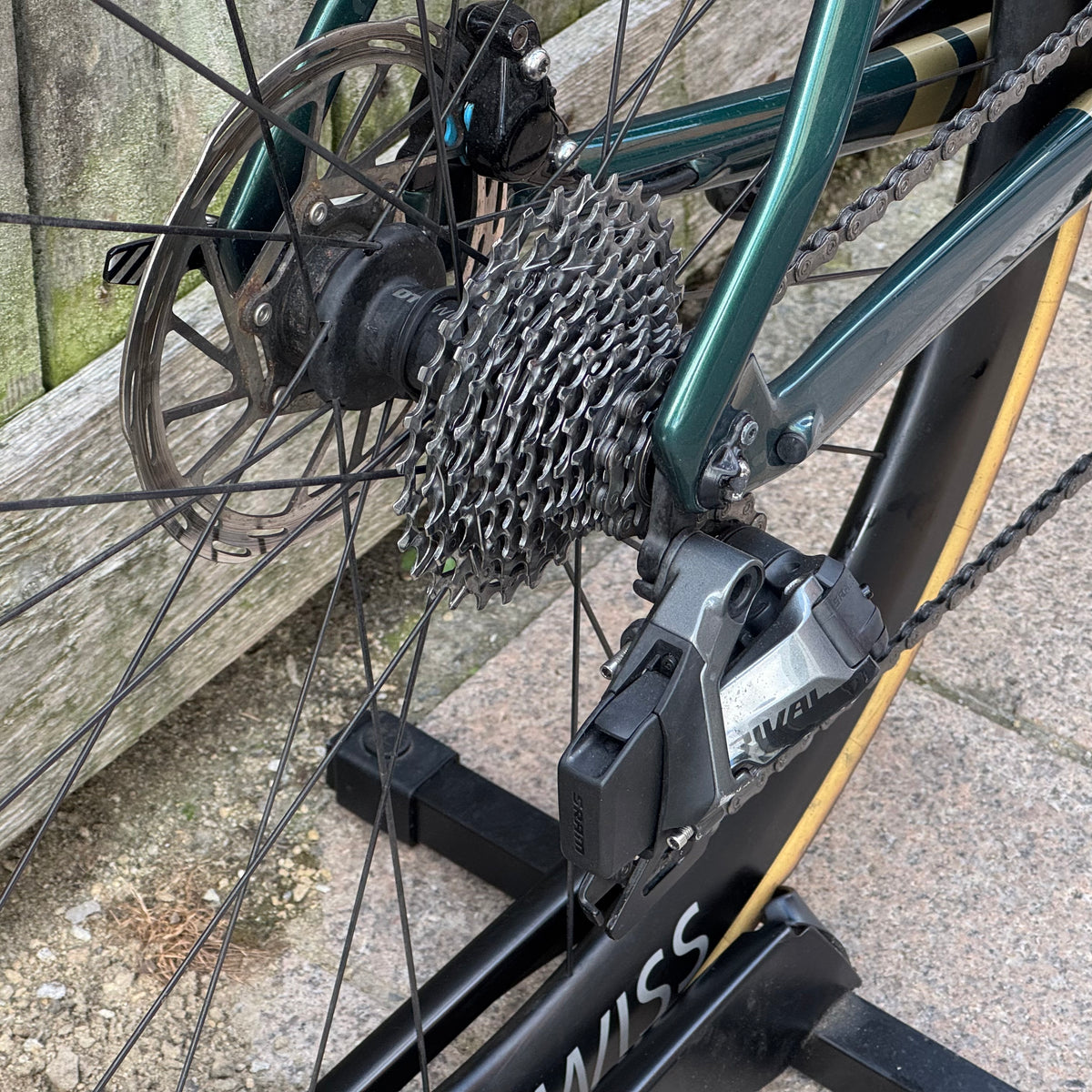 Focus Izalco Max 9.7 Disc Full Carbon Road Bike XL SRAM Force AXS