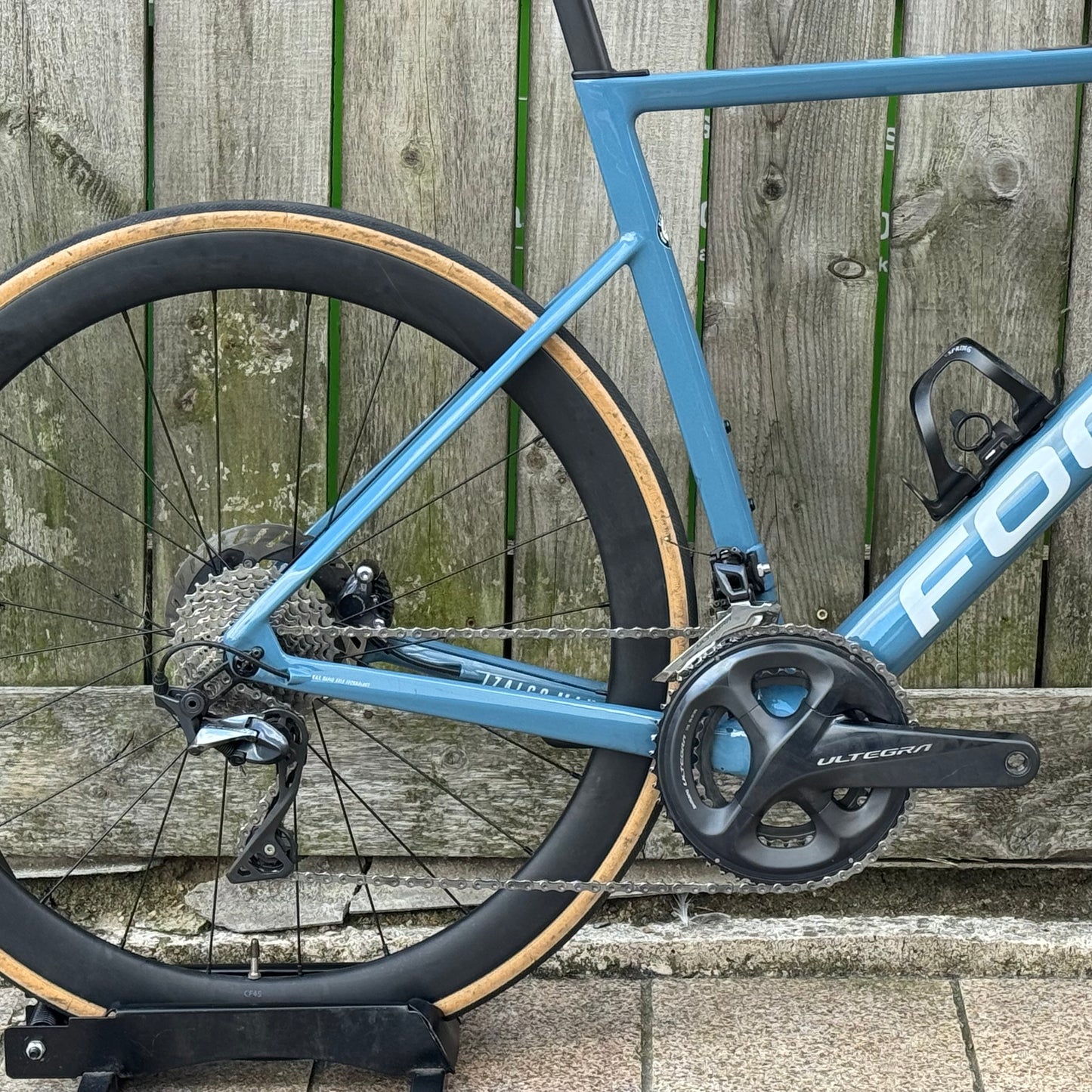 Focus Izalco Max Disc Full Carbon Road Bike Medium Ultegra