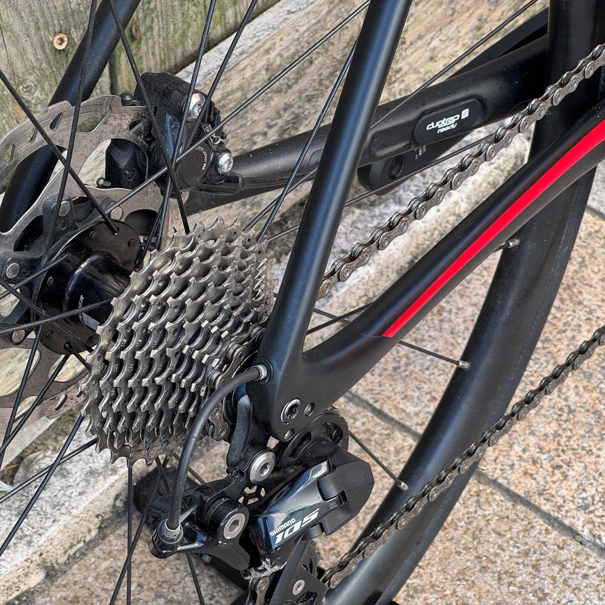 Trek Emonda SL5 Disc Full Carbon Road Bike 54cm 105