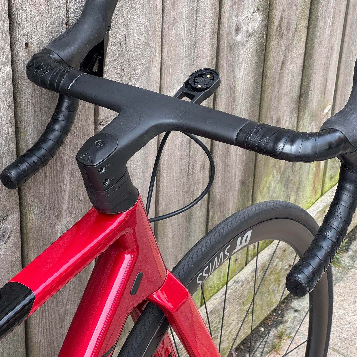 Canyon Ultimate CF 7 Disc Full Carbon Road Bike Medium 105 Di2 DT Swiss