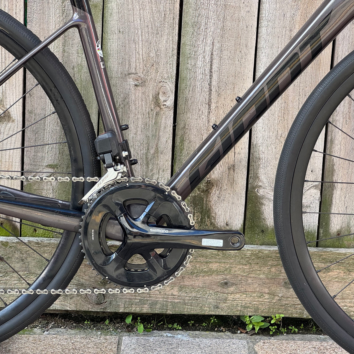 Giant Defy Advanced 1 Disc Full Carbon Road Bike Medium 105 Di2