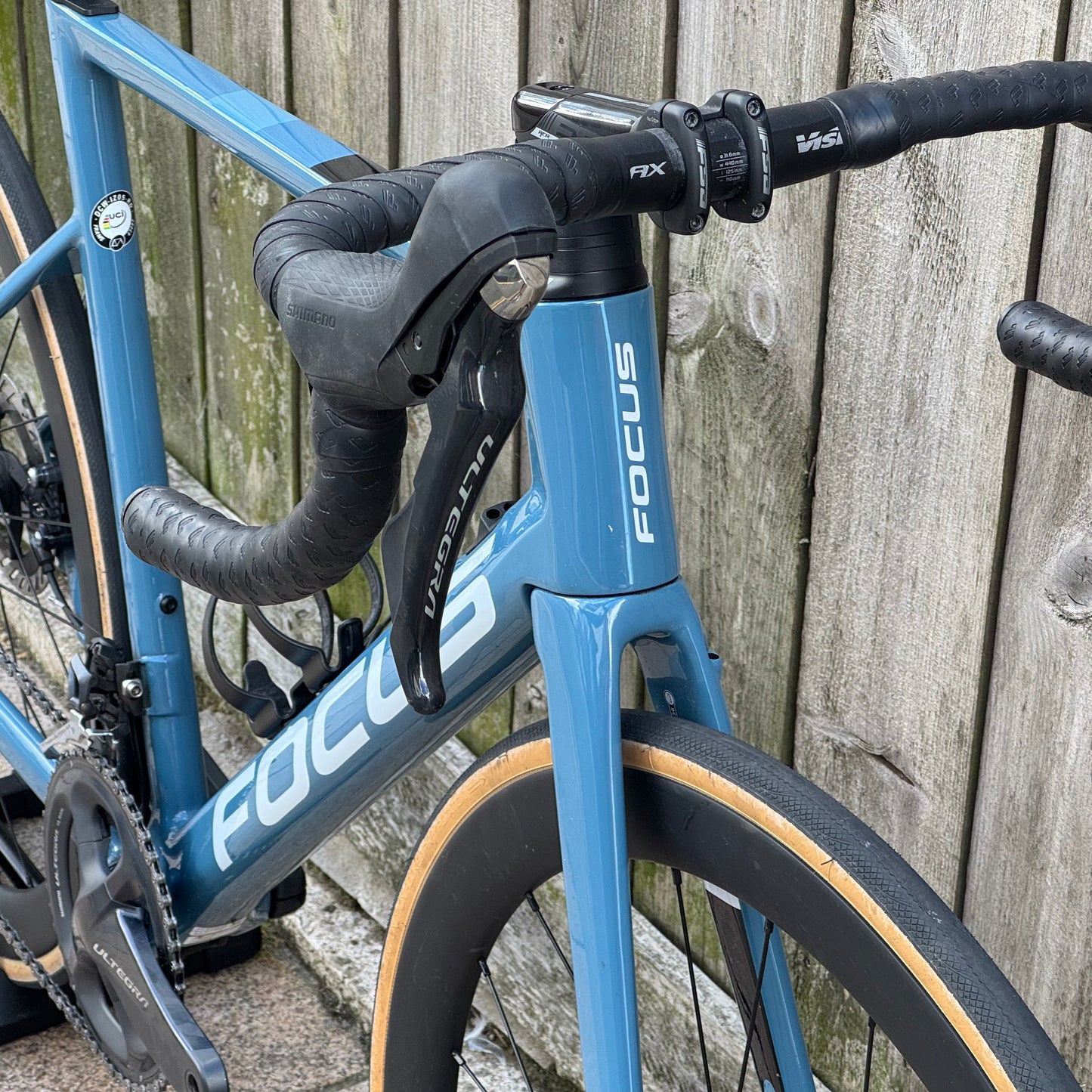 Focus Izalco Max Disc Full Carbon Road Bike Medium Ultegra