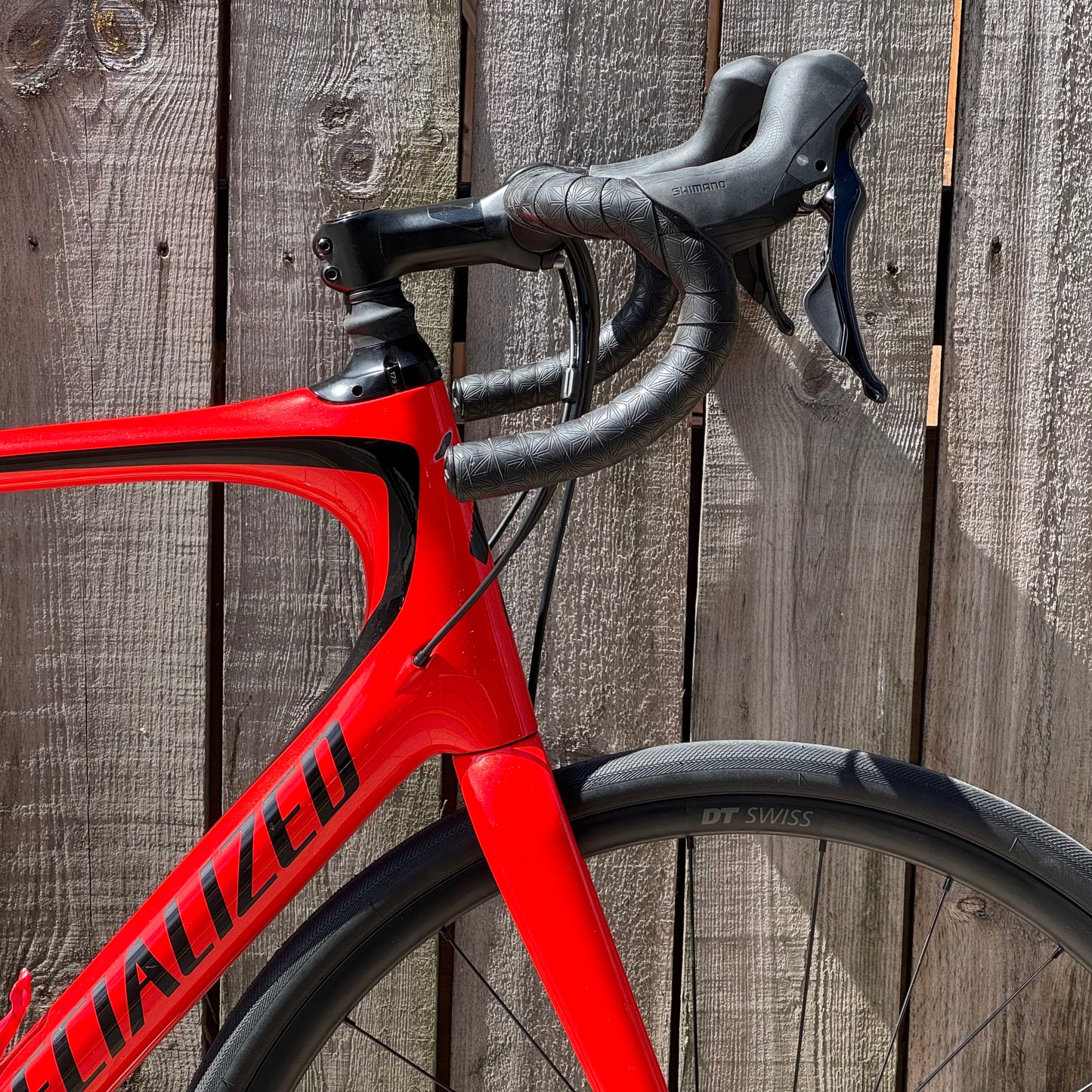 Specialized Roubaix Disc Full Carbon Road Bike 61cm 105 12s