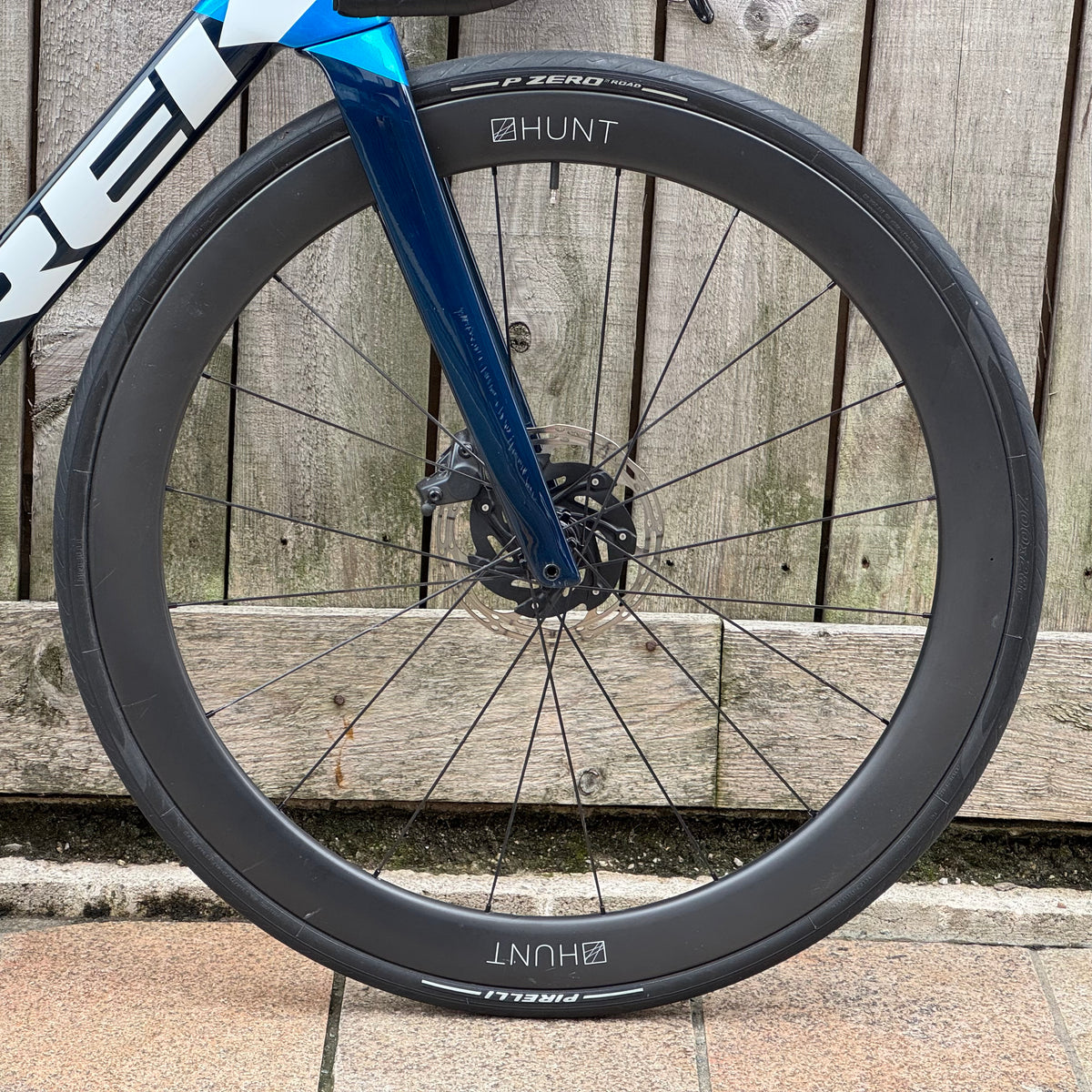 Trek Emonda Disc Full Carbon Road Bike 52cm SRAM Force AXS
