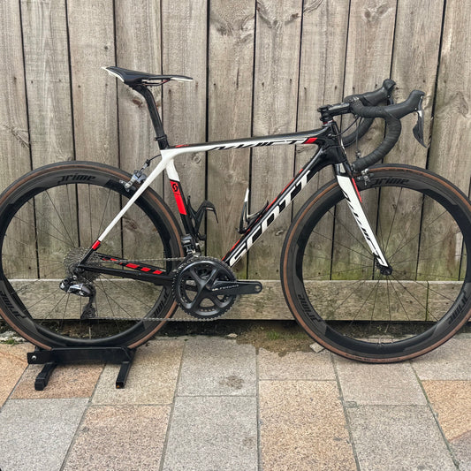 Scott Addict 20 Full Carbon Road Bike Small Ultegra Di2