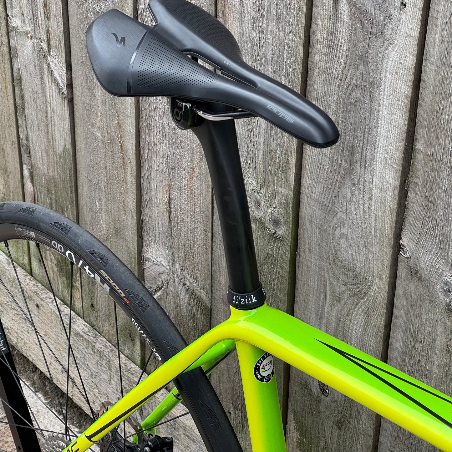Specialized Tarmac Expert Disc Full Carbon Road Bike 56cm Ultegra