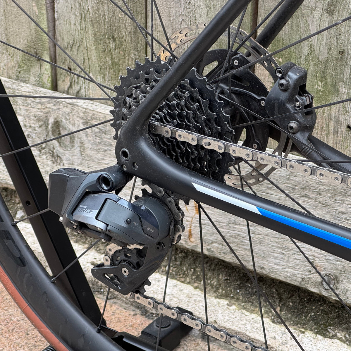 Trek Emonda SL7 Disc Full Carbon Road Bike 56cm SRAM Force AXS