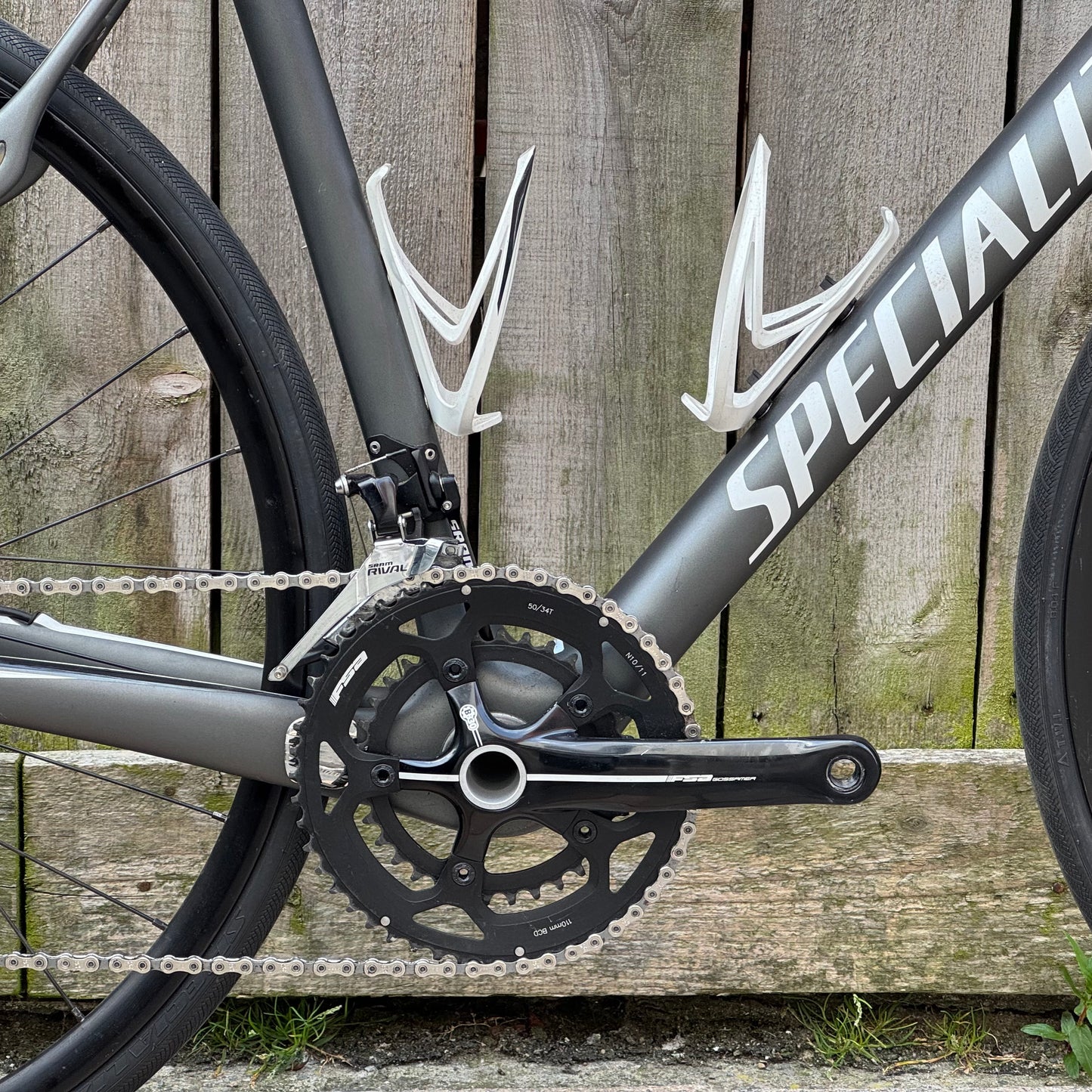 Specialized Roubaix SL4 Disc Full Carbon Road Bike 56cm SRAM Rival