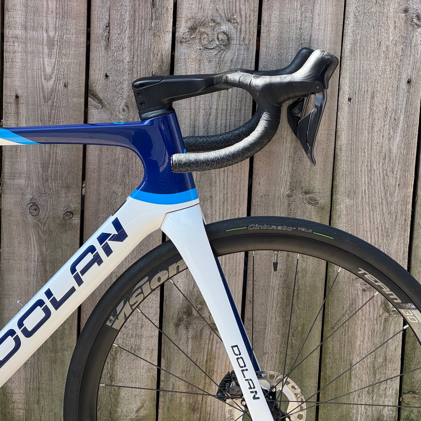 Dolan Ares 2.0 Disc Full Carbon Road Bike XL Ultegra Di2 12s
