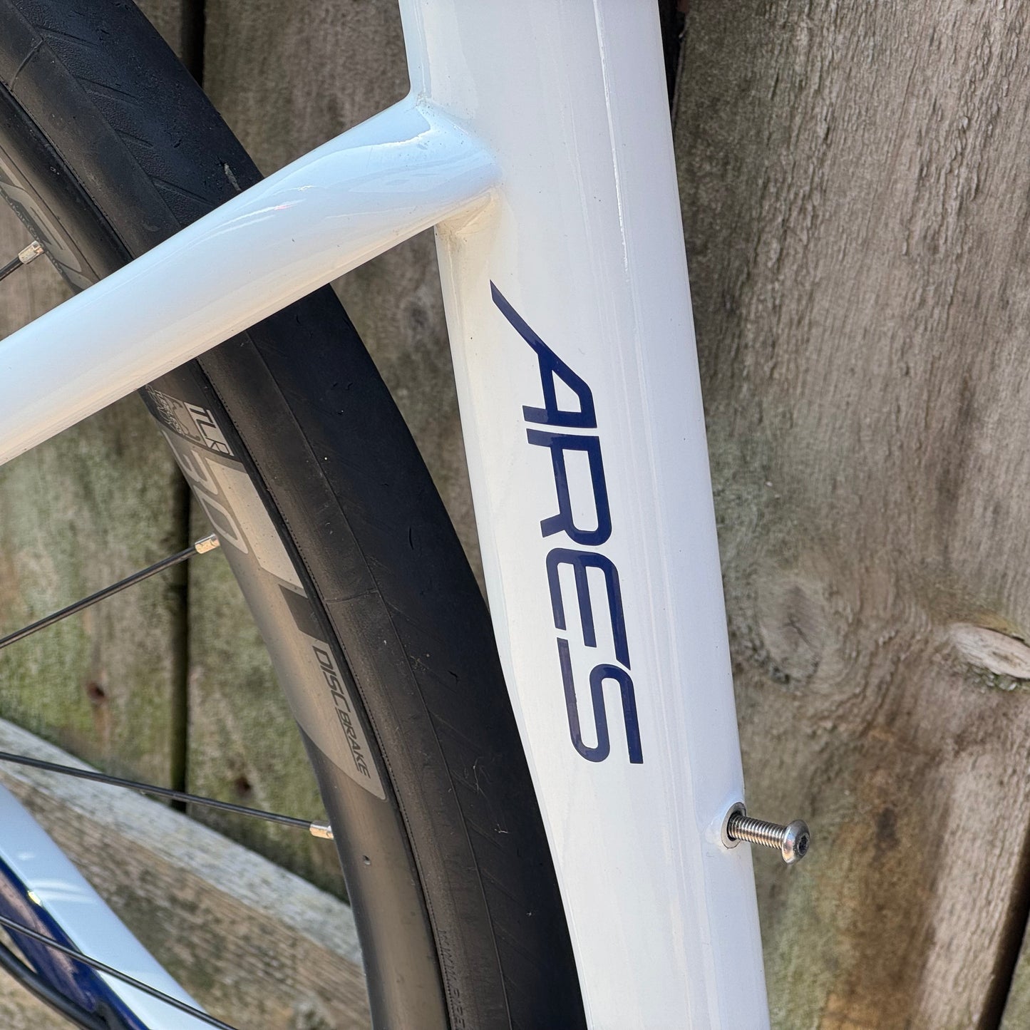 Dolan Ares 2.0 Disc Full Carbon Road Bike XL Ultegra Di2 12s