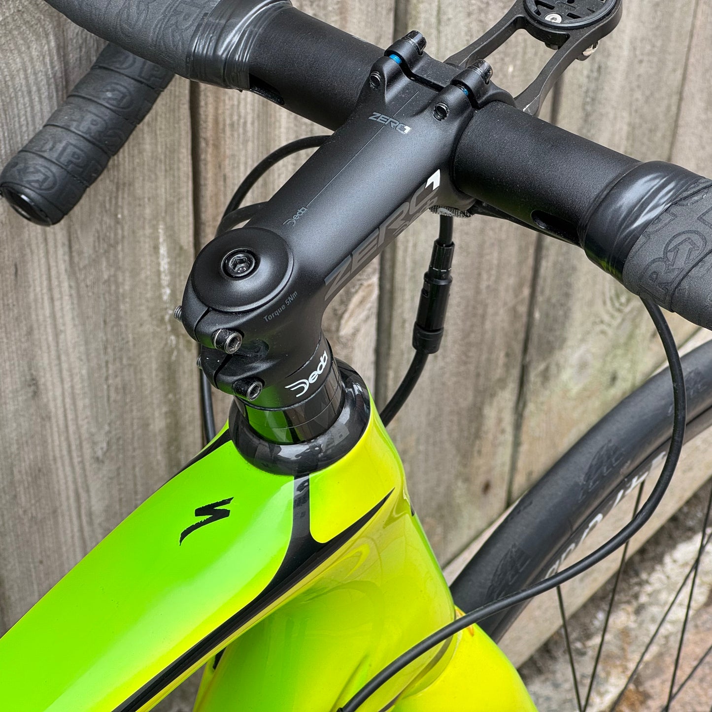 Specialized Tarmac Expert Disc Full Carbon Road Bike 56cm Ultegra