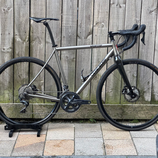 Lynskey Sportive Titanium Disc Road Bike 56cm Ultegra Hunt