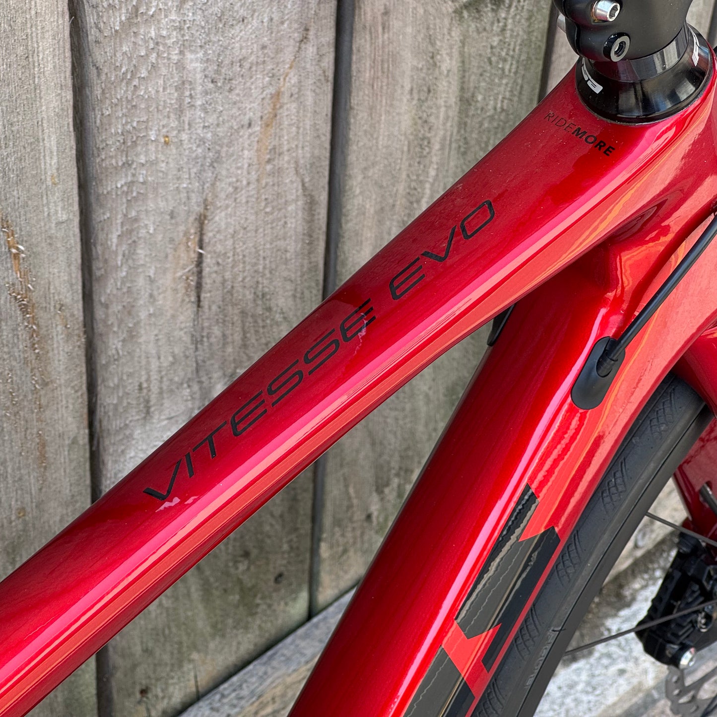 Vitus Vitesse Evo Disc Full Carbon Road Bike 50cm Ultegra