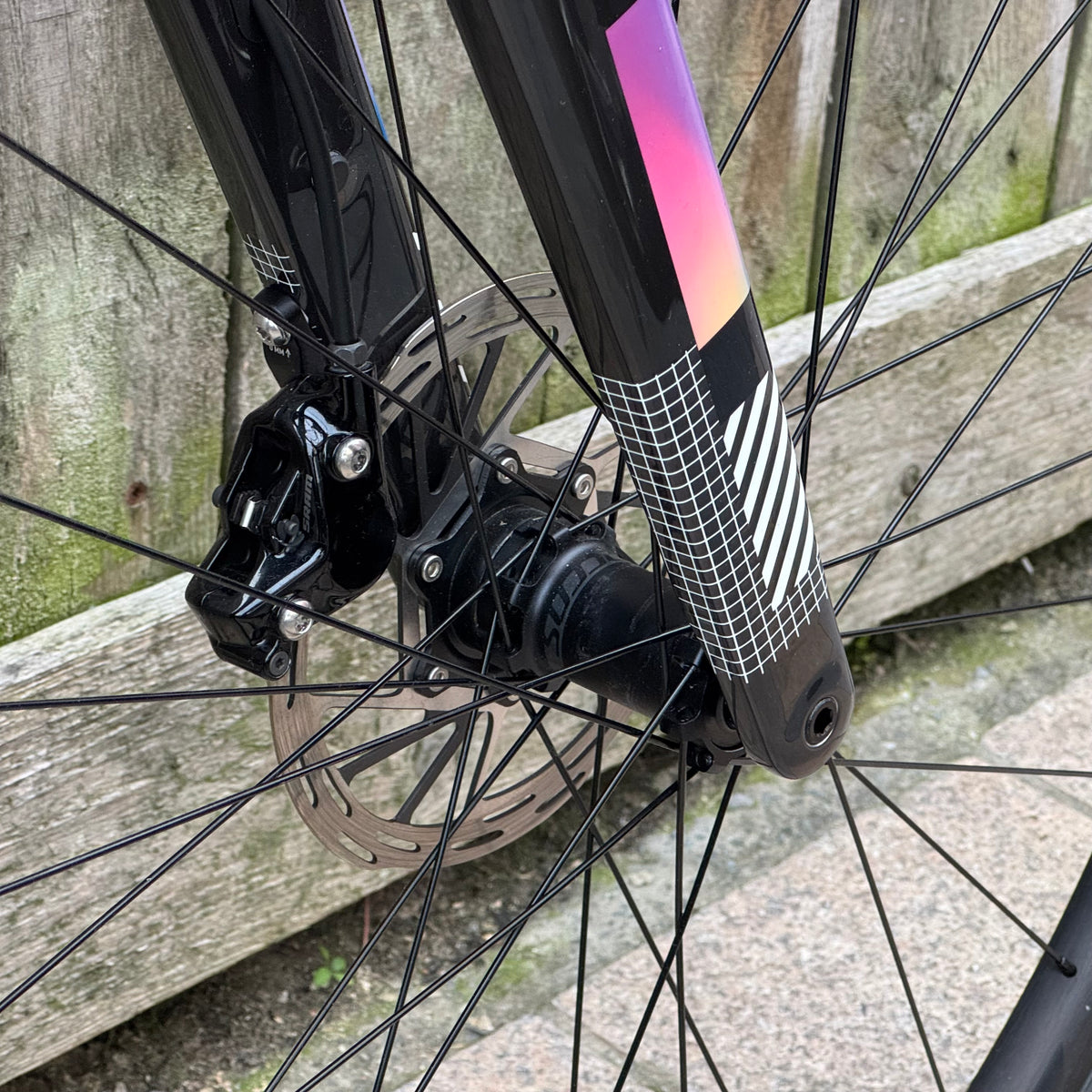 Scott Addict Gravel Disc Full Carbon Gravel Bike Large SRAM Rival AXS