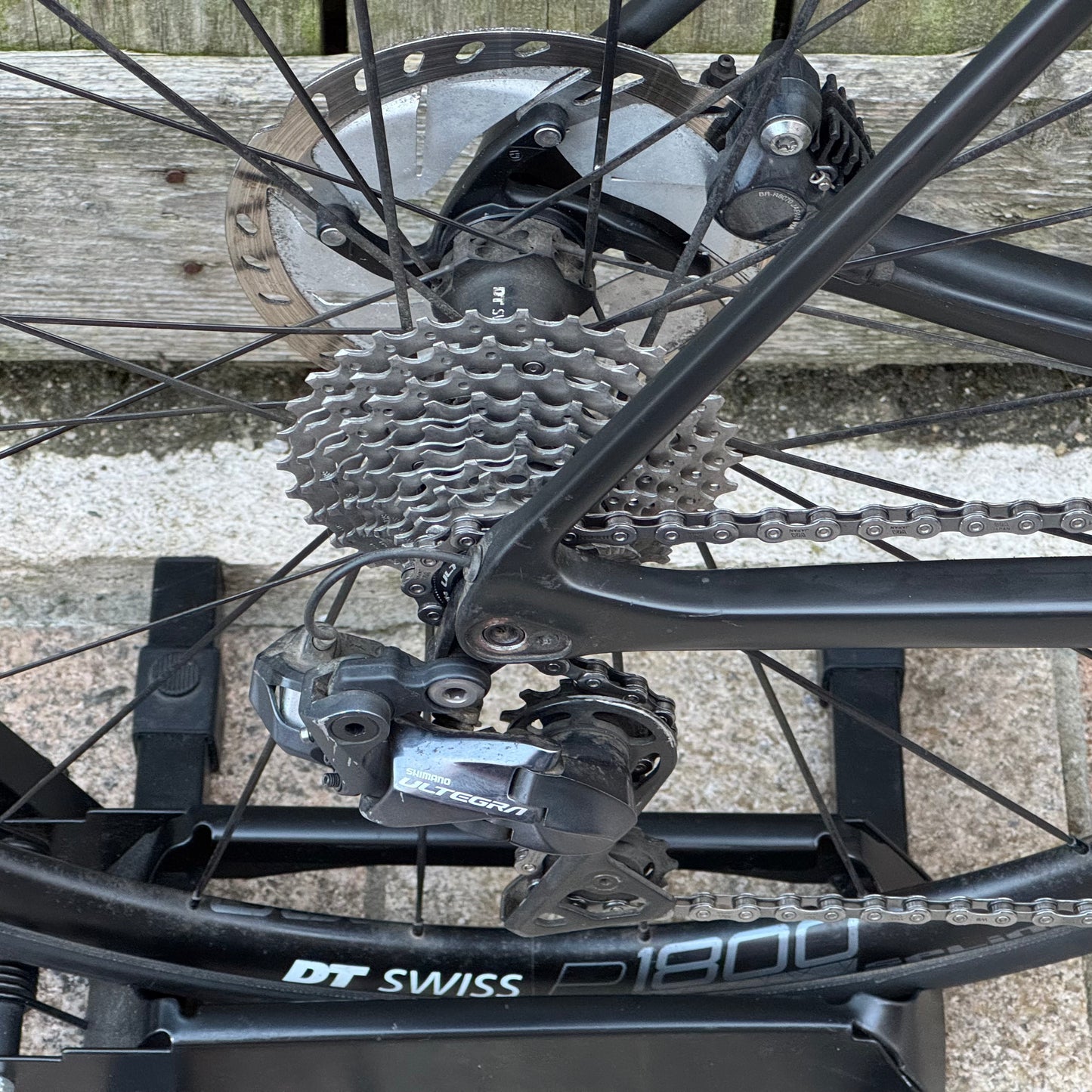 Canyon Ultimate CF SL Disc Full Carbon Road Bike Large Ultegra Di2