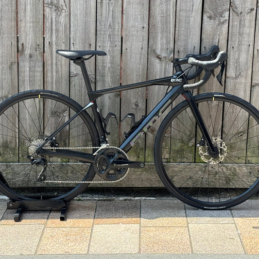 BMC RoadMachine Two Disc Full Carbon Road Bike 47cm 105