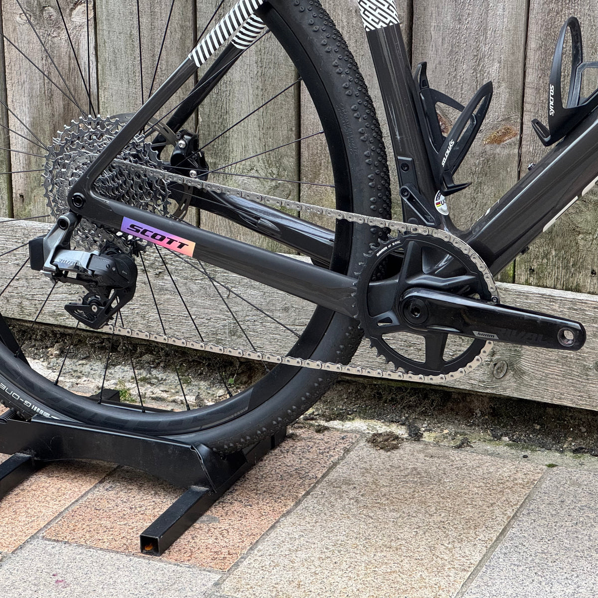 Scott Addict Gravel Disc Full Carbon Gravel Bike Large SRAM Rival AXS