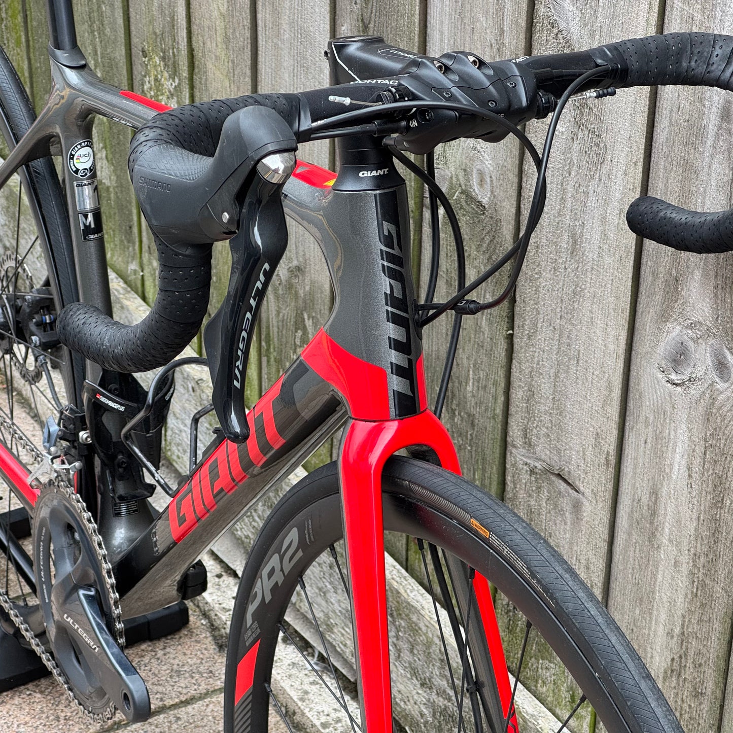 Giant TCR Advanced 1 Disc Full Carbon Road Bike Medium Ultegra