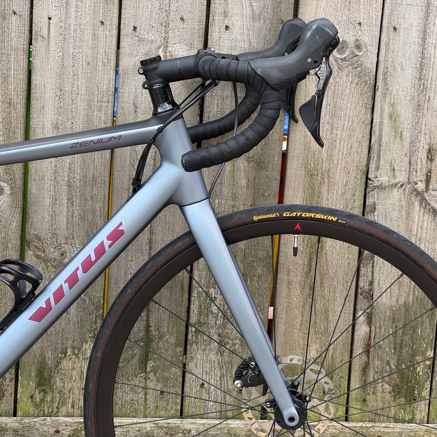 Vitus Zenium Disc Full Carbon Road Bike Medium 105