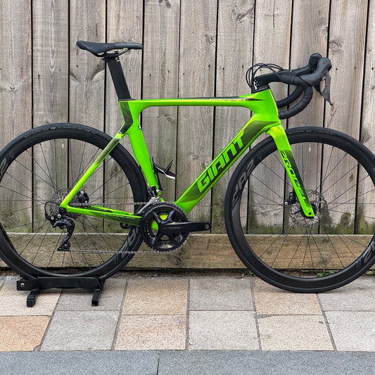 Giant Propel Advanced Full Carbon Road Bike Medium 105