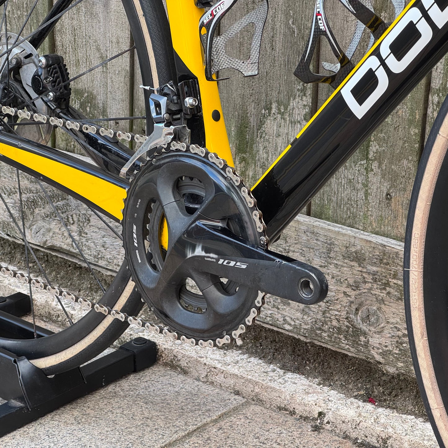 Dolan DR1 Disc Full Carbon Road Bike 44cm 105