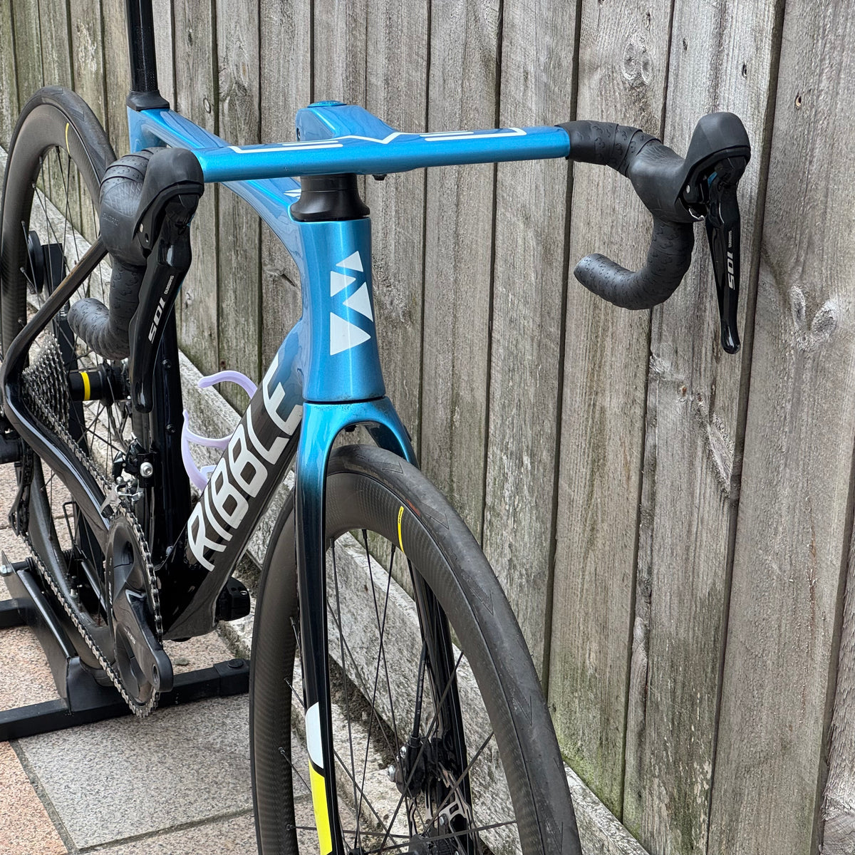Ribble Endurance SL Disc Full Carbon Road Bike Medium 105