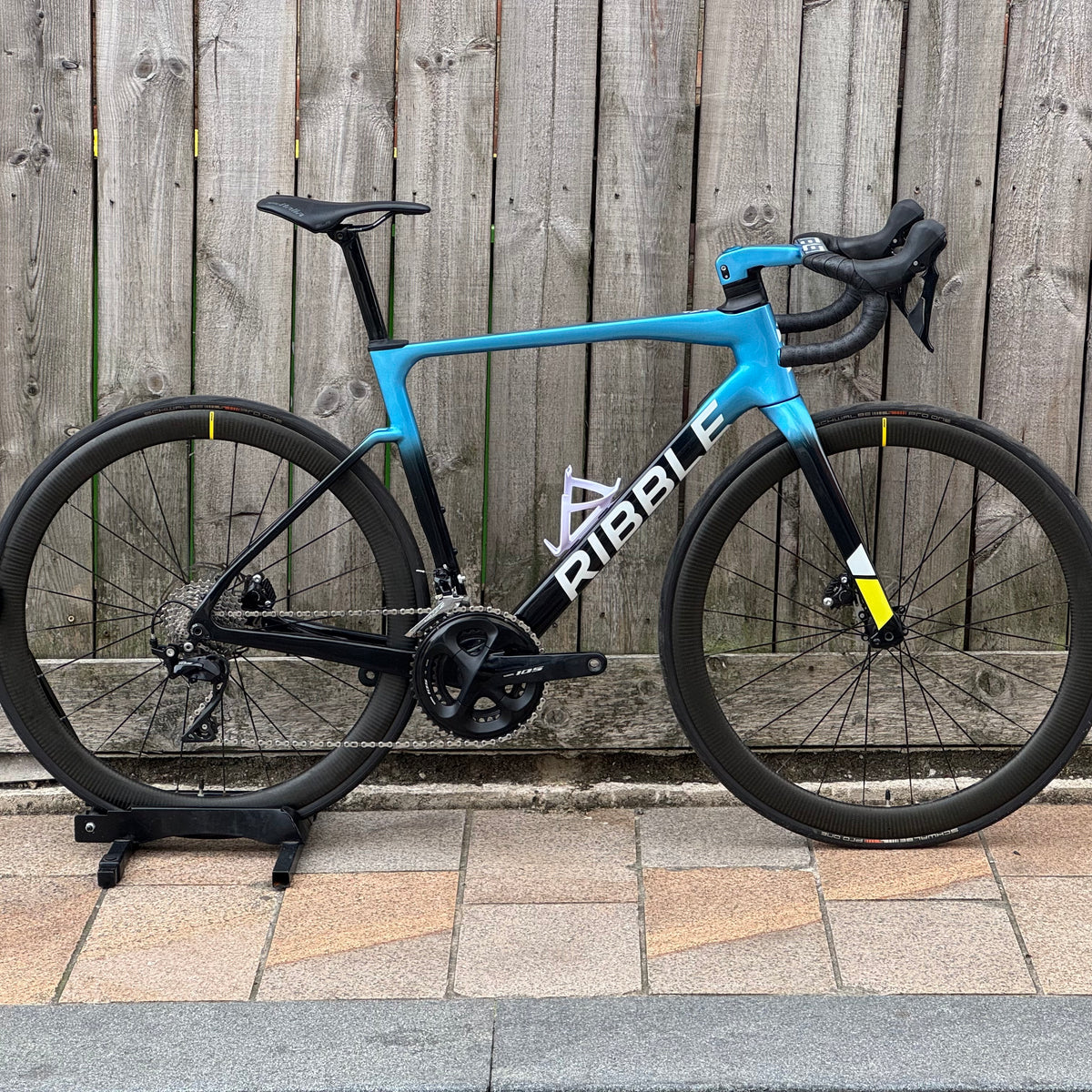 Ribble Endurance SL Disc Full Carbon Road Bike Medium 105