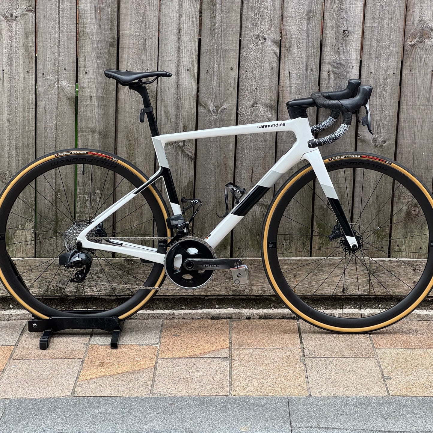 Cannondale SuperSix Evo Disc Full Carbon Road Bike 51cm SRAM Force AXS