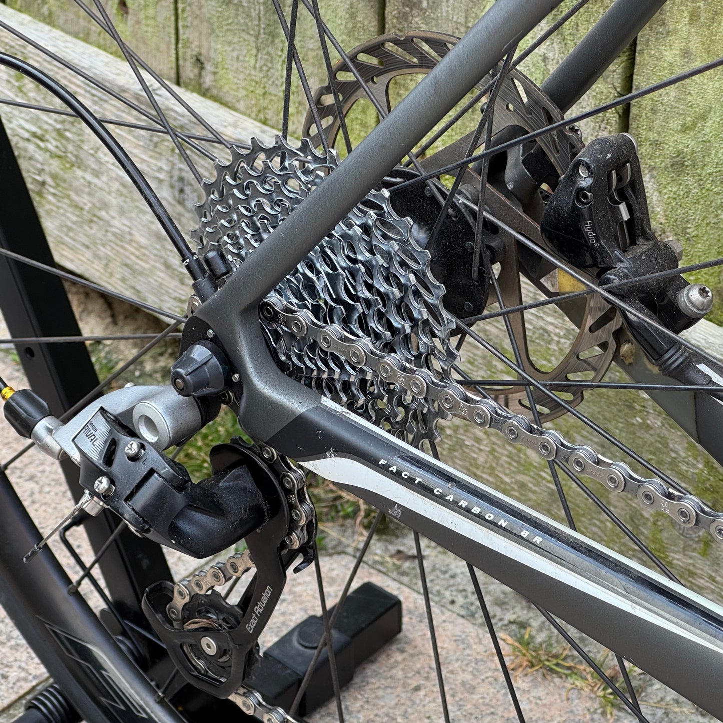 Specialized Roubaix SL4 Disc Full Carbon Road Bike 56cm SRAM Rival