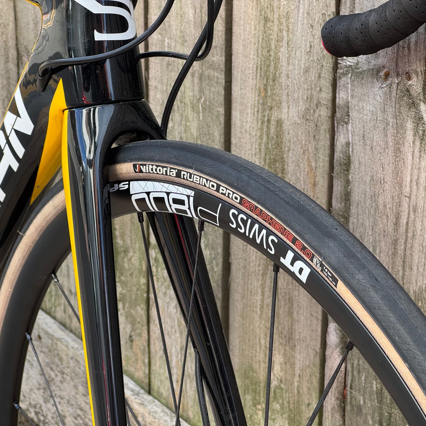 Dolan DR1 Disc Full Carbon Road Bike 44cm 105
