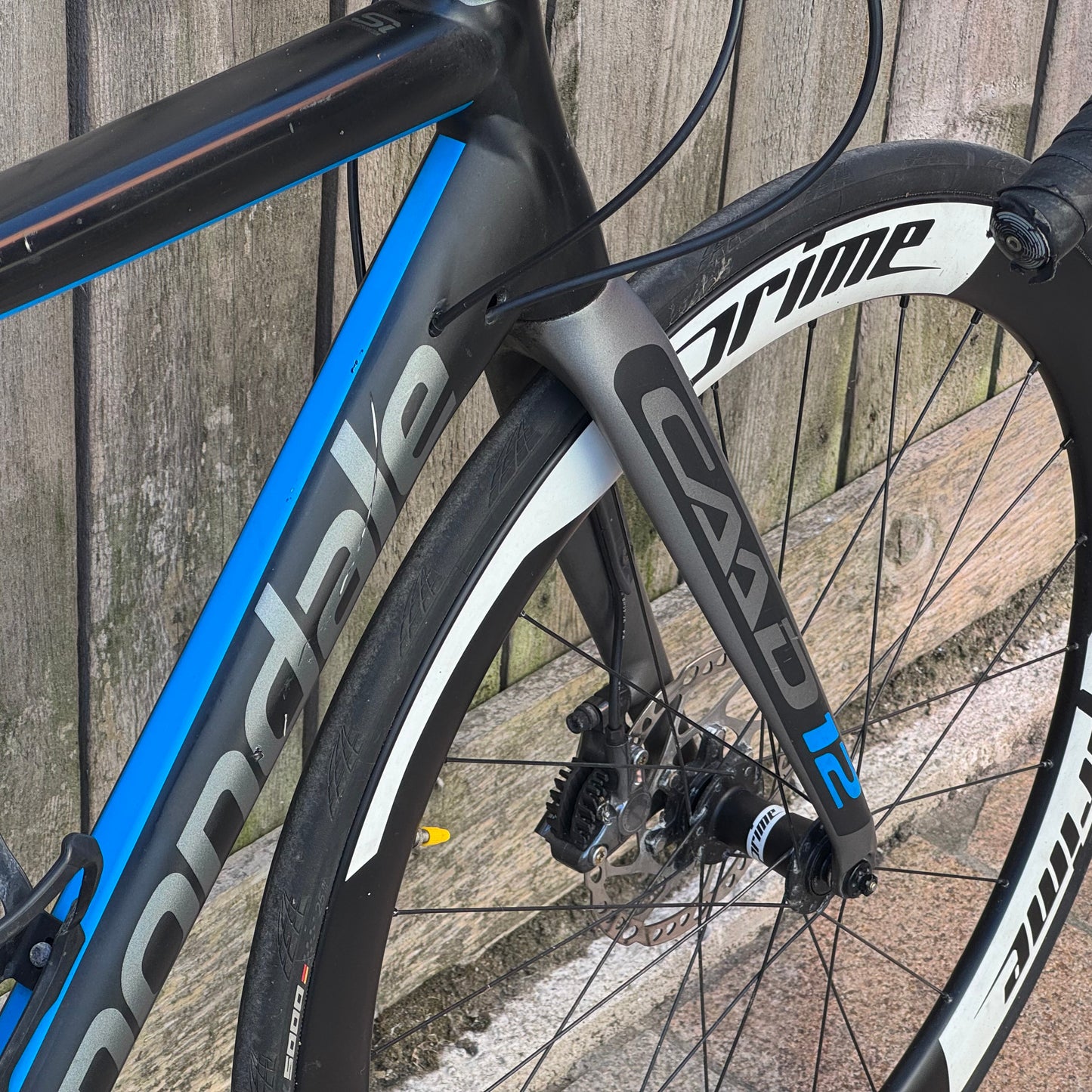 Cannondale Caad 12 Disc Road Bike 56cm 105