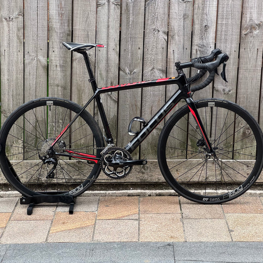Focus Cayo Disc Full Carbon Road Bike Medium 105
