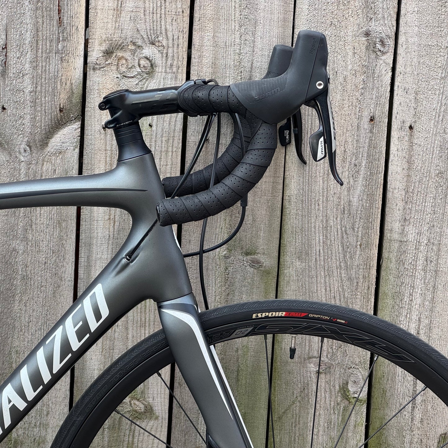 Specialized Roubaix SL4 Disc Full Carbon Road Bike 56cm SRAM Rival