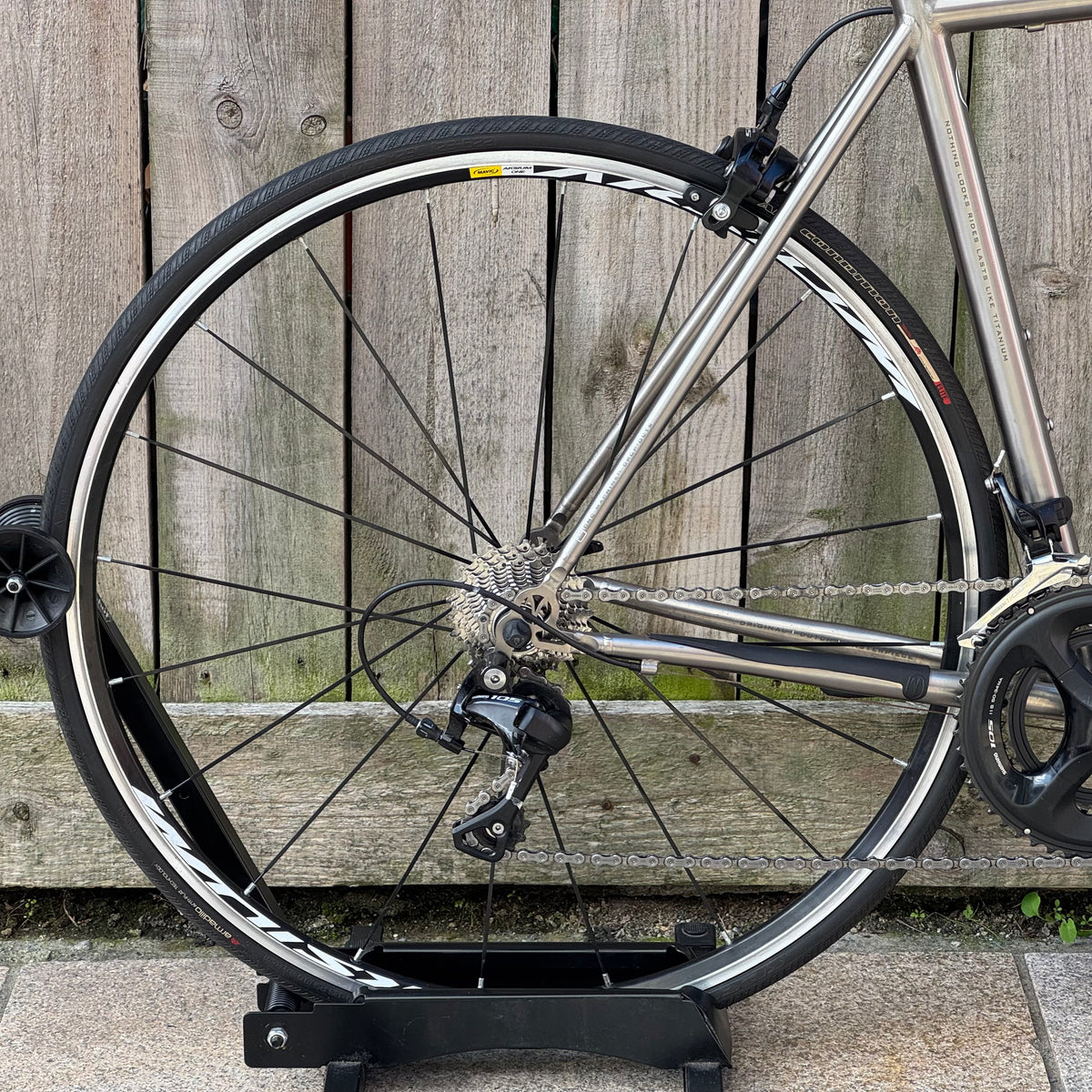 Van Nicholas Ventus Titanium Road Bike Large 105