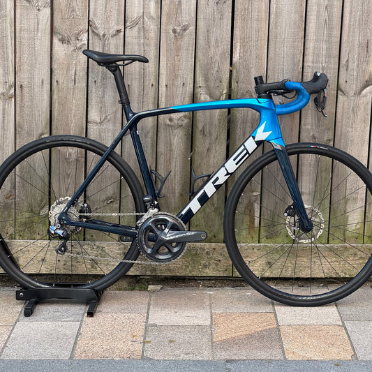 Trek Emonda SL5 Disc Full Carbon Road Bike 58cm Ultegra Di2