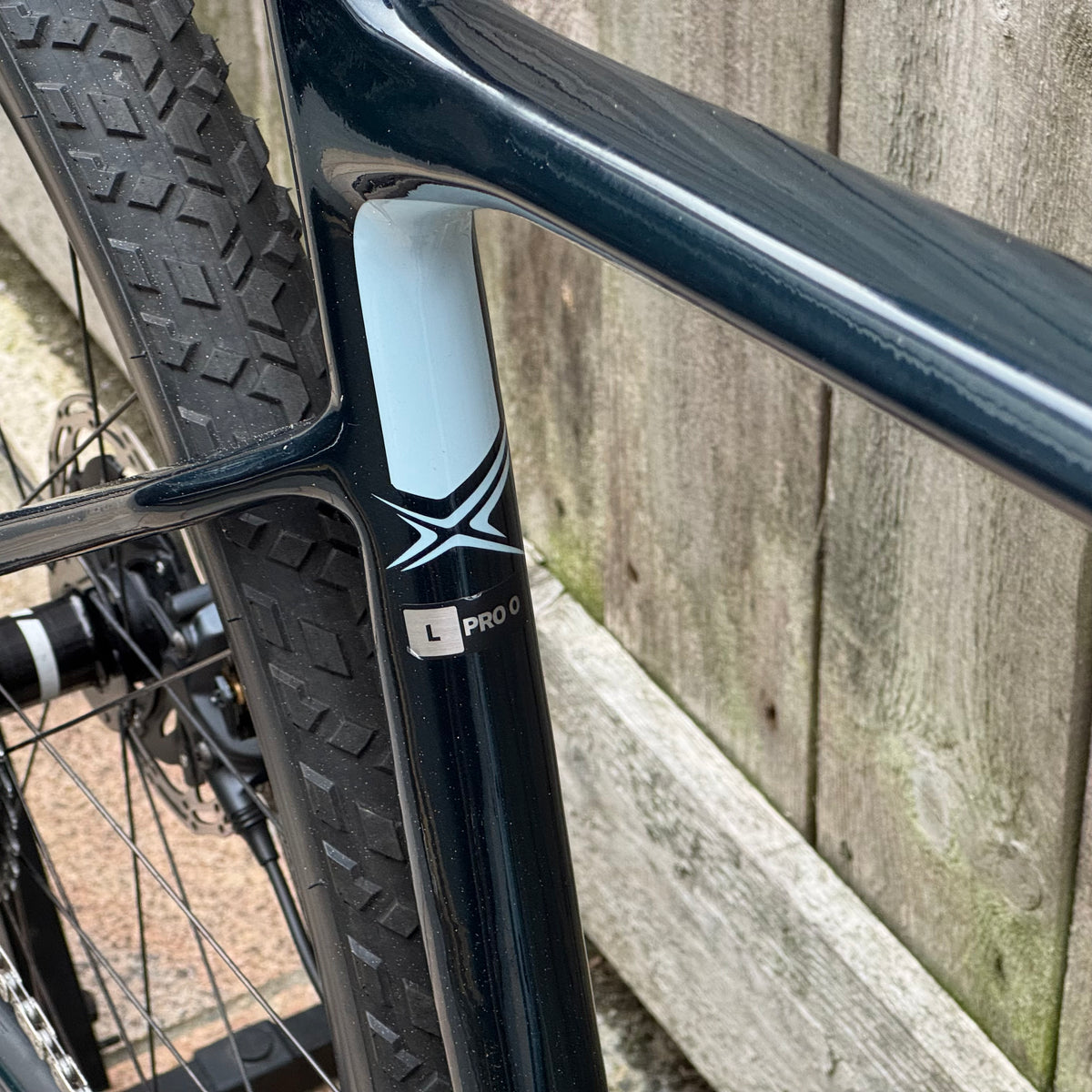 Giant Revolt Advanced Pro 0 Disc Full Carbon Gravel Bike Large SRAM Force AXS