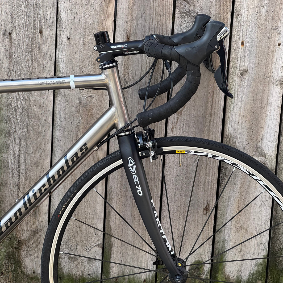 Van Nicholas Ventus Titanium Road Bike Large 105