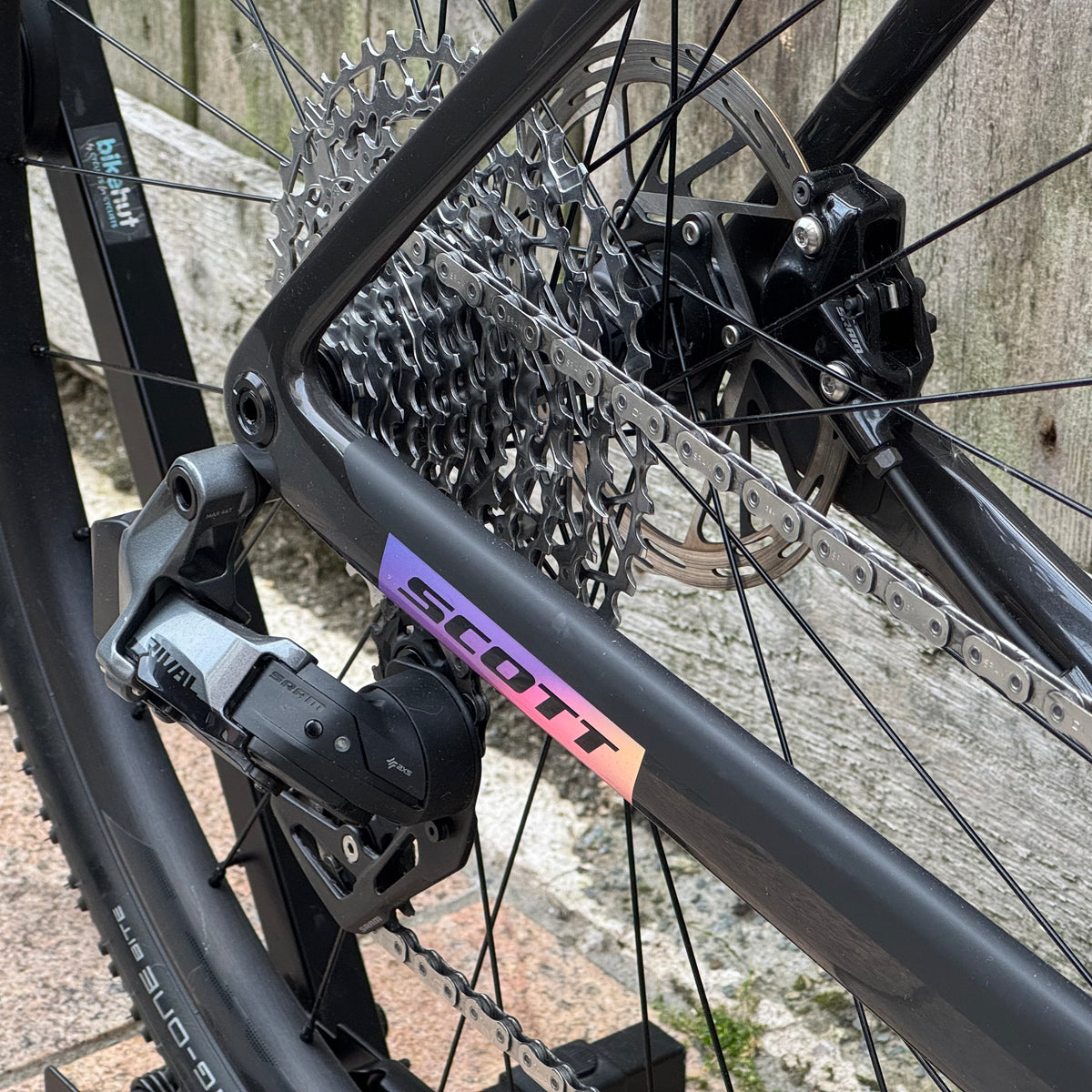 Scott Addict Gravel Disc Full Carbon Gravel Bike Large SRAM Rival AXS