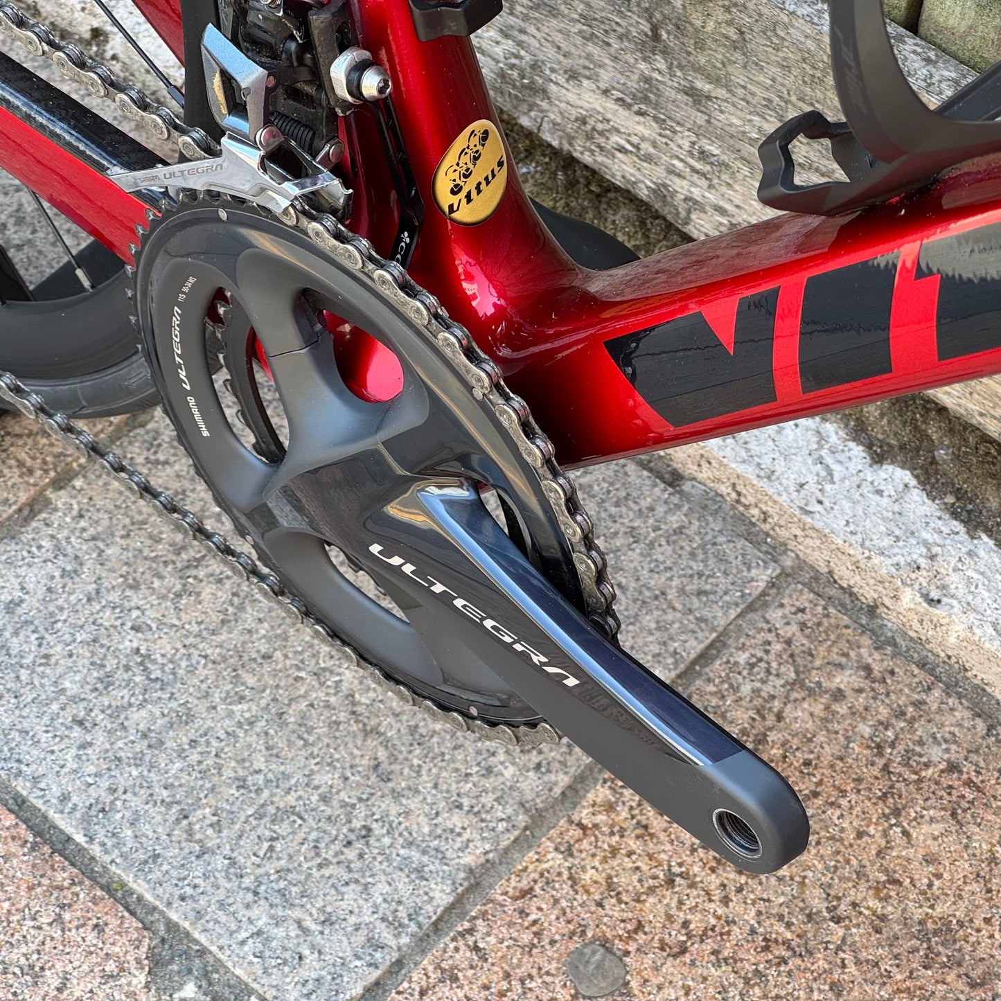 Vitus Vitesse Evo Disc Full Carbon Road Bike 50cm Ultegra