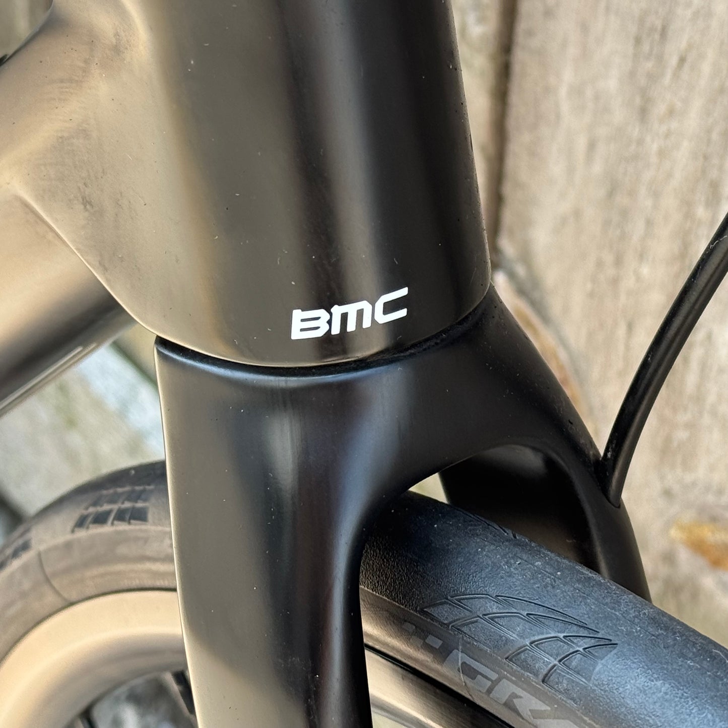 BMC RoadMachine Two Disc Full Carbon Road Bike 47cm 105