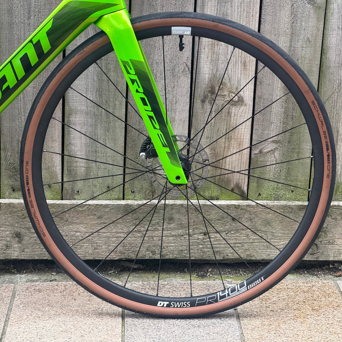 Giant Propel Advanced Disc Full Carbon Road Bike M/L 105