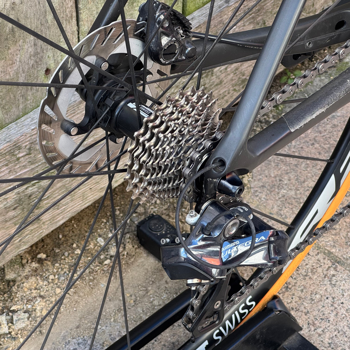 Giant Defy Advanced Pro 0 Disc Full Carbon Road Bike Medium Ultegra Di2