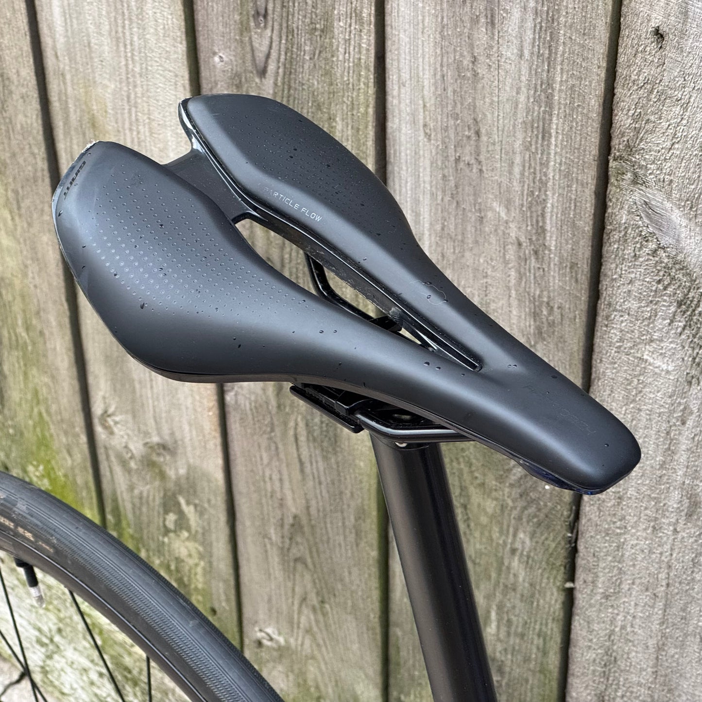 Giant TCR Advanced Disc Full Carbon Road Bike Medium SRAM Rival