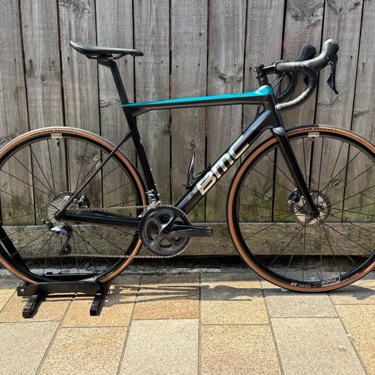 BMC SLR 02 Disc Full Carbon Road Bike 54cm Ultegra