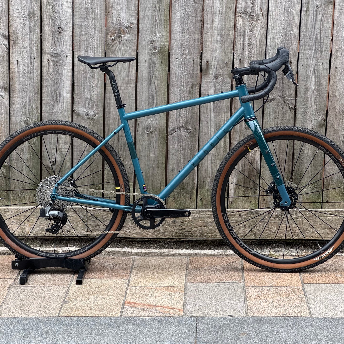 Ribble CGR 725 Steel Disc Gravel Bike Medium SRAM Rival AXS