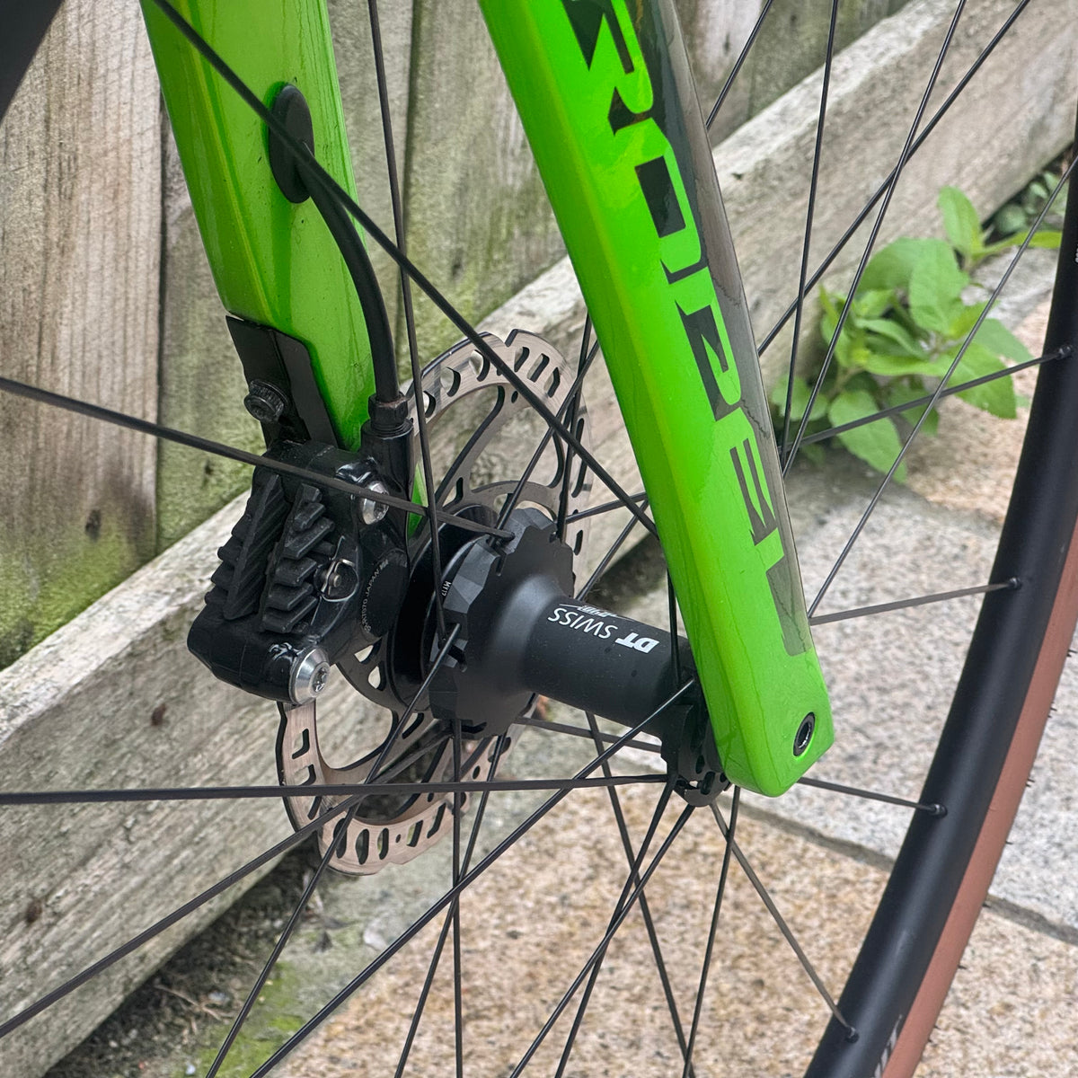 Giant Propel Advanced Disc Full Carbon Road Bike M/L 105