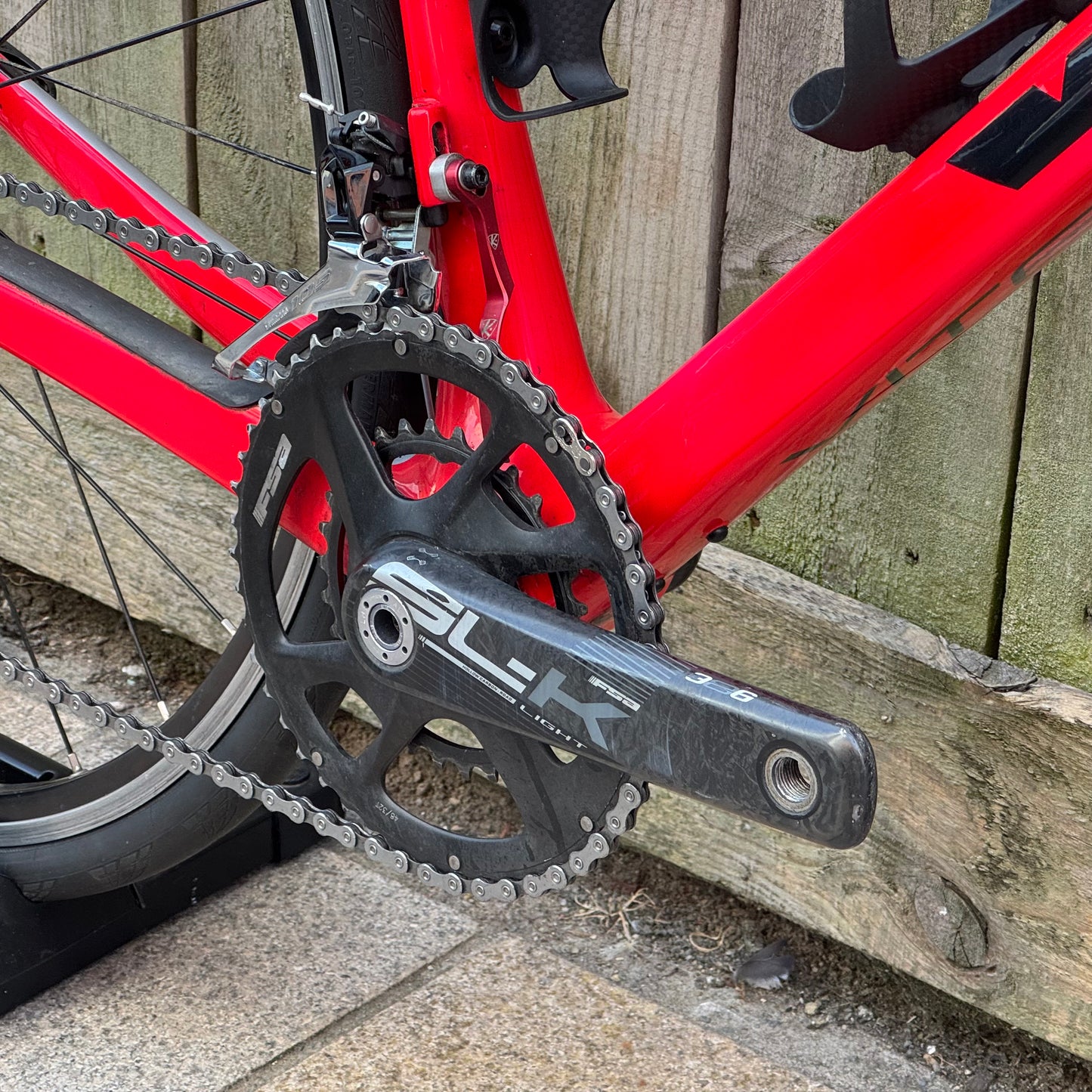 Vitus Vitesse Evo Full Carbon Road Bike 56cm Ultegra