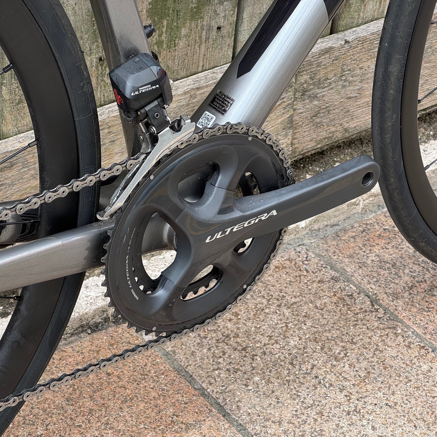 Giant Defy Advanced Pro 1 Disc Full Carbon Road Bike Medium Ultegra Di2